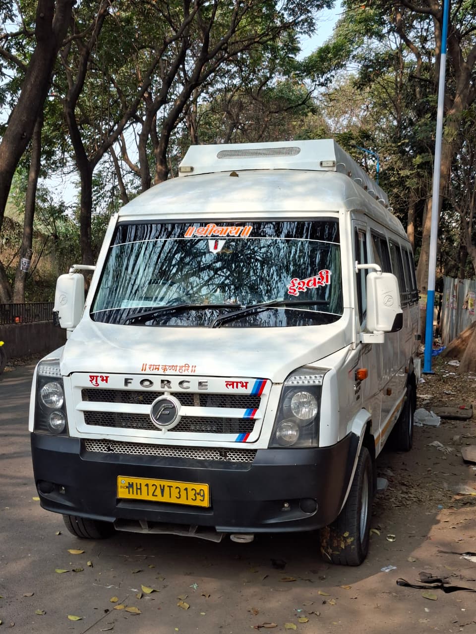 20 Seater AC/Non AC Bus on Hire